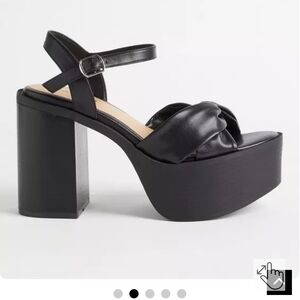 Torrid Black Platform Sandals